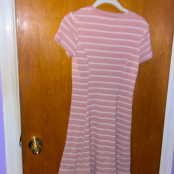 🚫SOLD🚫 Stripe Dress 💗 - Picture 8 of 12